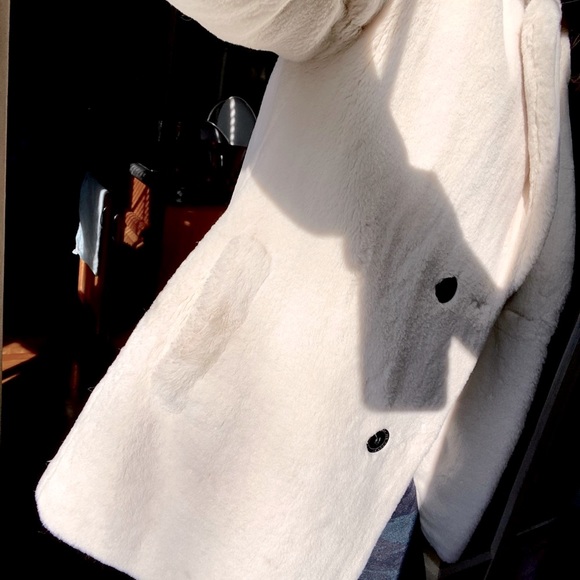 SOLD - Picture 3 of 6